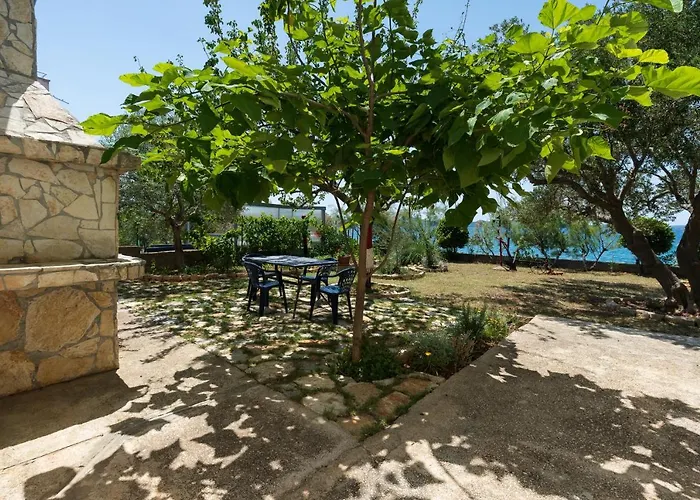 Family Friendly Seaside Apartments Kozino, Zadar - 5756