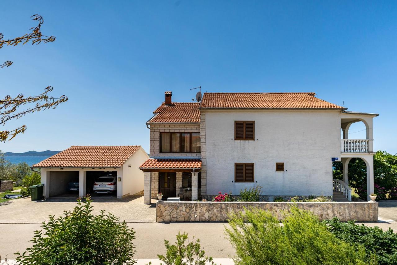 Apartma Family Friendly Seaside Kozino, Zadar - 5756 *