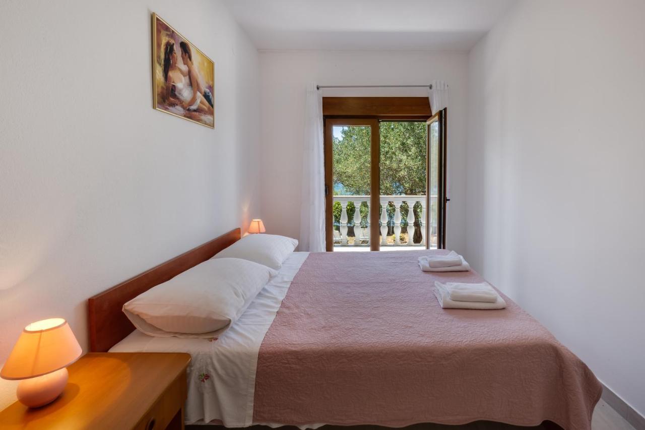 Apartma Family Friendly Seaside Kozino, Zadar - 5756