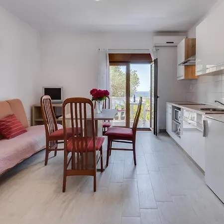 Family Friendly Seaside Apartments Kozino, Zadar - 5756 Petrcane Exterior photo