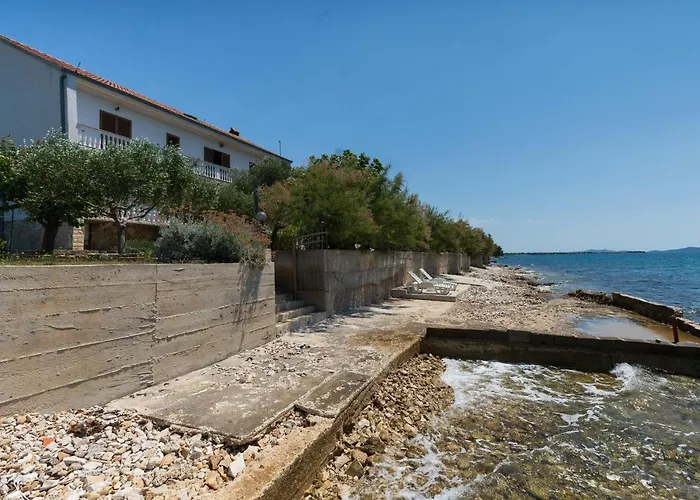 Family Friendly Seaside Apartments Kozino, Zadar - 5756